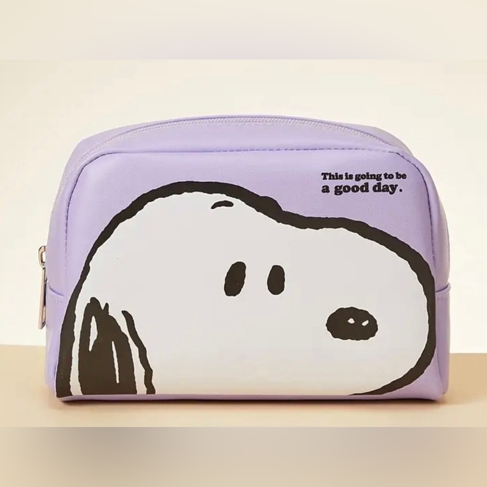 NWT Peanuts Lavender Snoopy Cosmetics Bag/Pouch